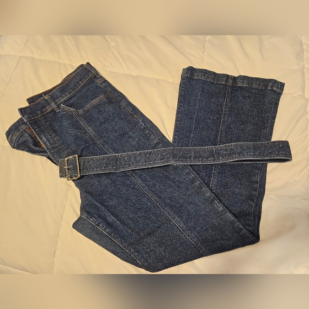 EXPRESS- Flared Jean's with belt- size 14/short-Dark Wash